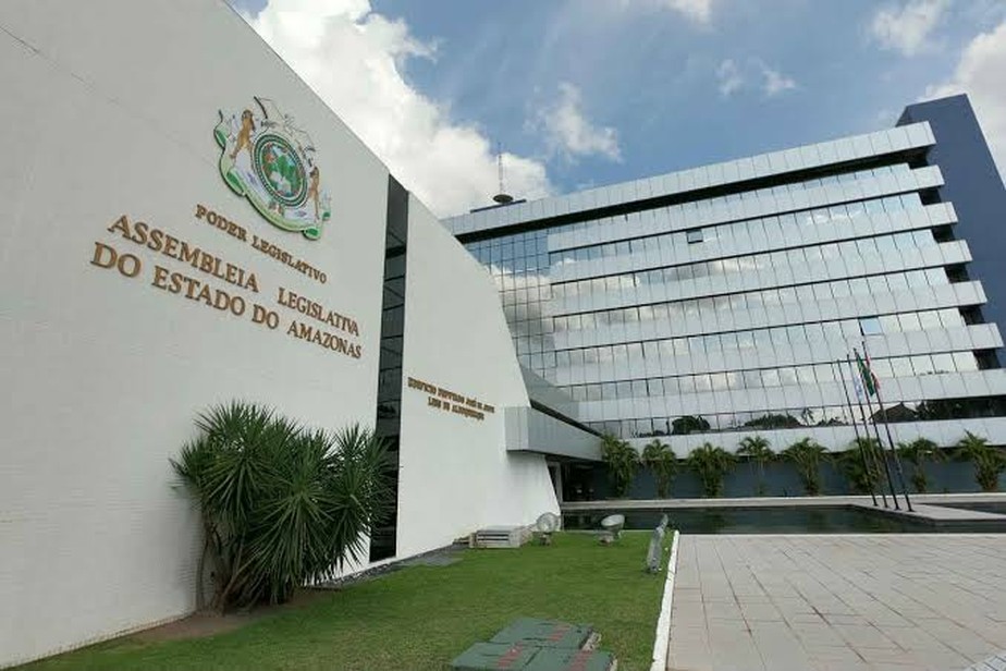 Leia mais sobre o artigo Presidente da ALE-AM pede intervenção das Forças Armadas no Estado