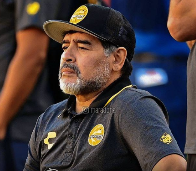 Leia mais sobre o artigo Justiça argentina inicia interrogatórios após 7 meses da morte de Maradona