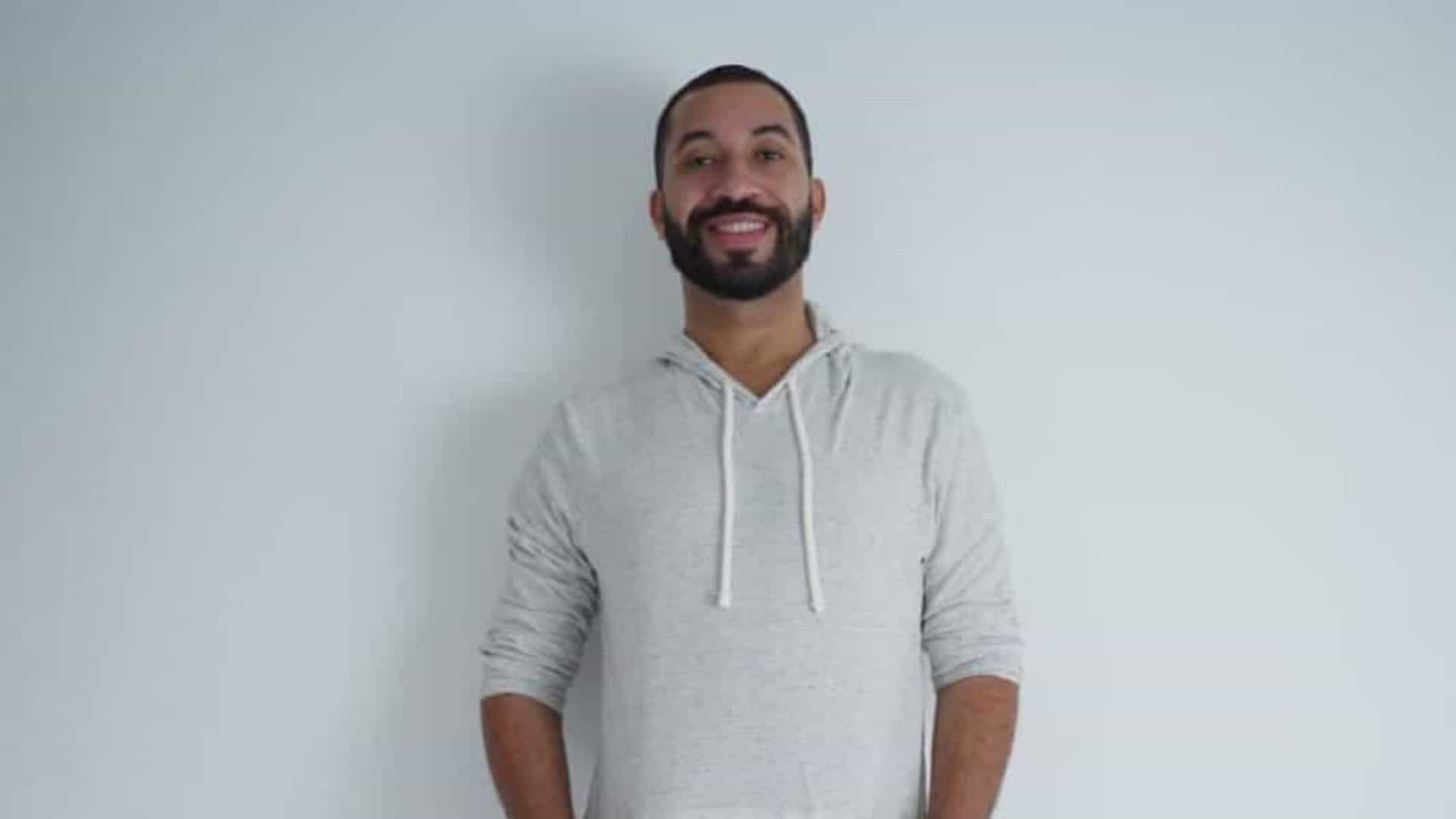 Leia mais sobre o artigo Gil do Vigor relata ofensas por ser gay e diz que vai processar homofóbicos