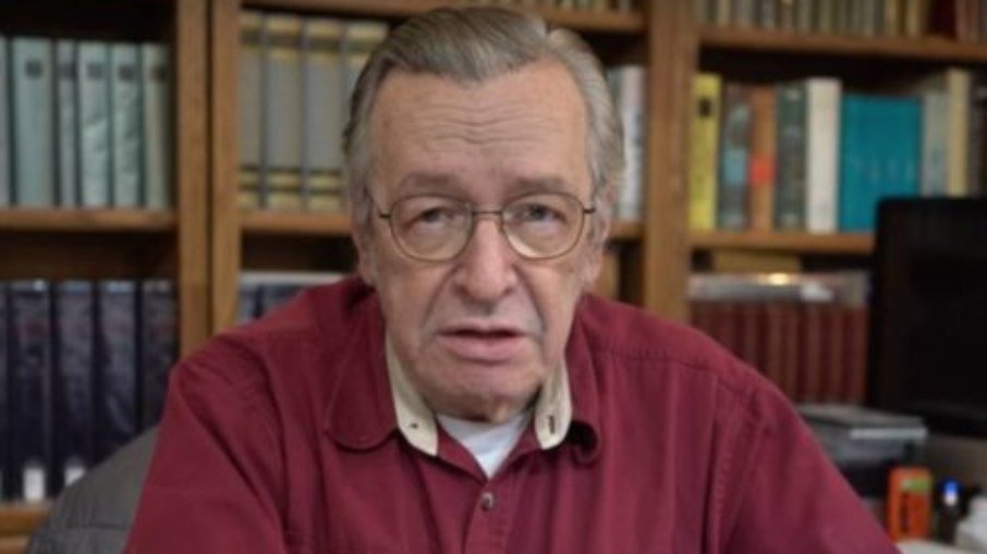 Leia mais sobre o artigo Internado pelo SUS em hospital da USP, Olavo coleciona ataques a universidades