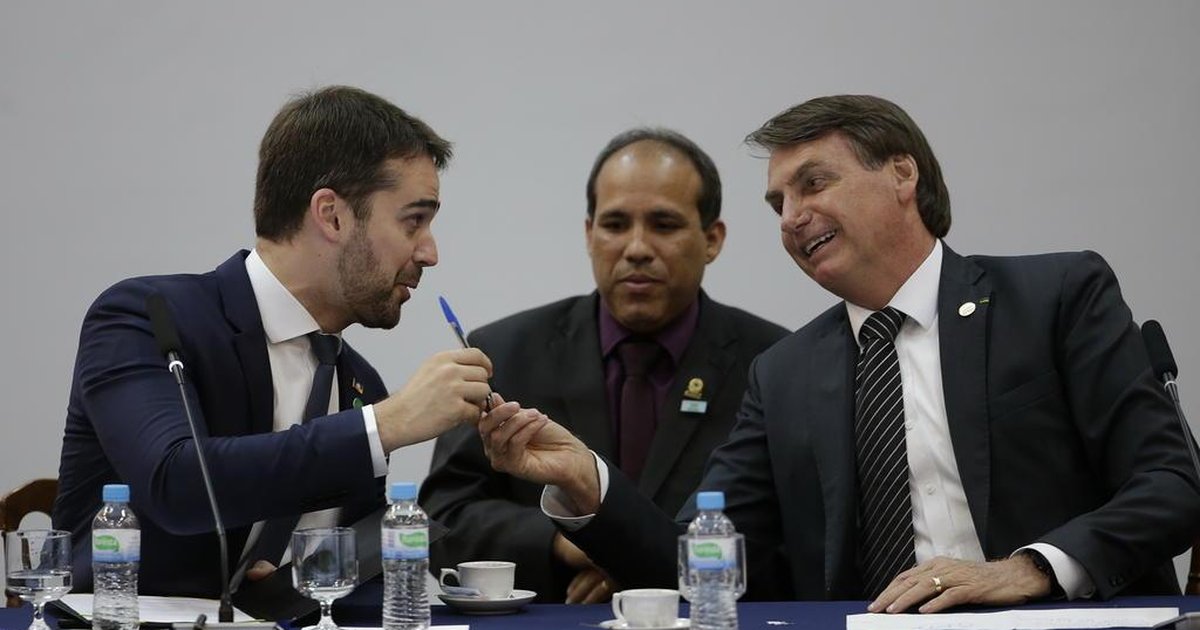 Leia mais sobre o artigo Eduardo Leite diz que “foi um erro” declarar voto em Bolsonaro em 2018