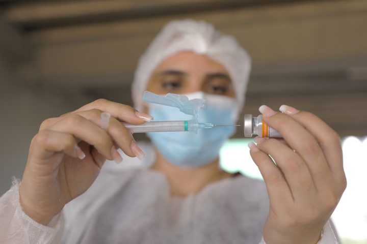 Leia mais sobre o artigo Manaus teve mais de 27 mil vacinas contra Covid aplicadas nesta sexta