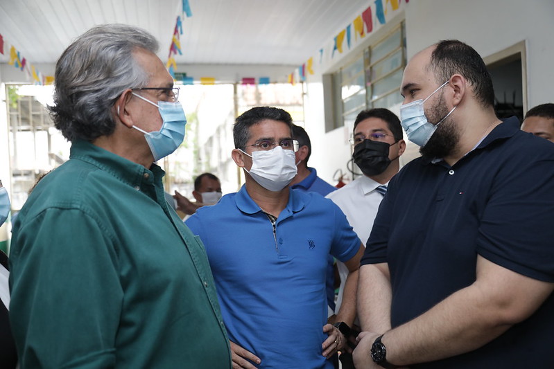 No momento, você está visualizando David dá 30 dias para construtora concluir obras da gestão de Arthur