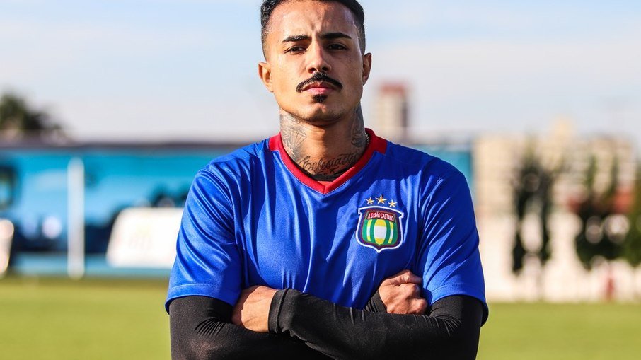 Leia mais sobre o artigo MC Livinho é contratado pelo São Caetano e deve disputar Copa Paulista