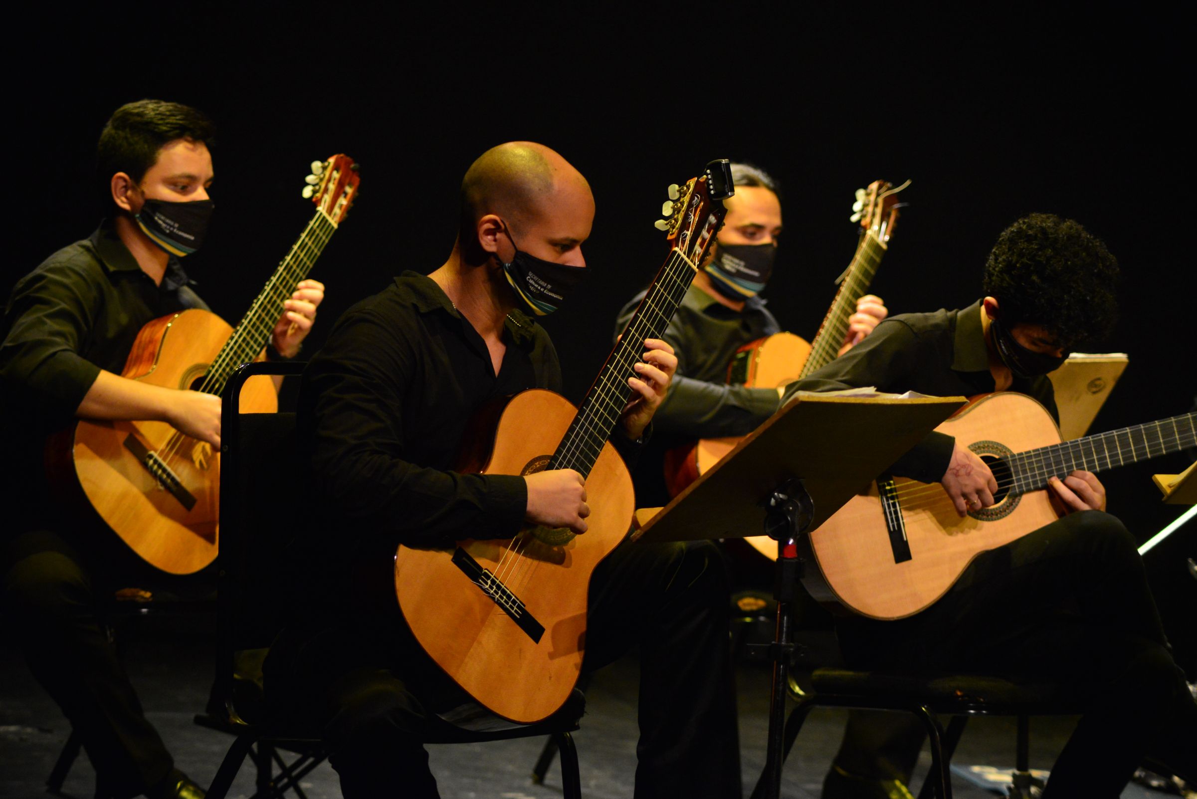 Leia mais sobre o artigo Teatro Amazonas recebe público para espetáculos a partir desta terça