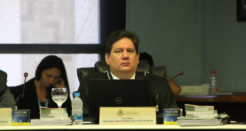 Leia mais sobre o artigo Conselheiro do TCE-AM suspende pregão eletrônico da Semef