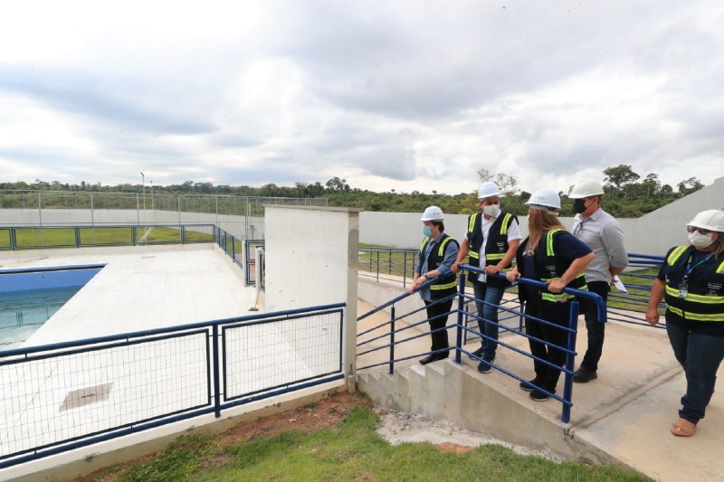 No momento, você está visualizando Wilson Lima vistoria obras do novo Ceti de Manaus, localizado no antigo Monte Horebe
