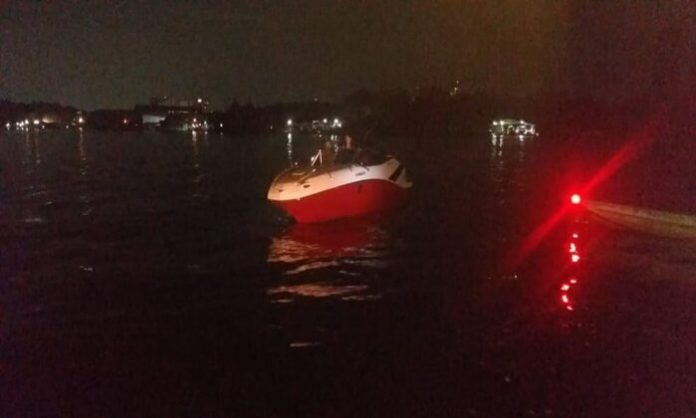 Leia mais sobre o artigo Acidente entre lanchas deixa duas pessoas desaparecidas em Manaus
