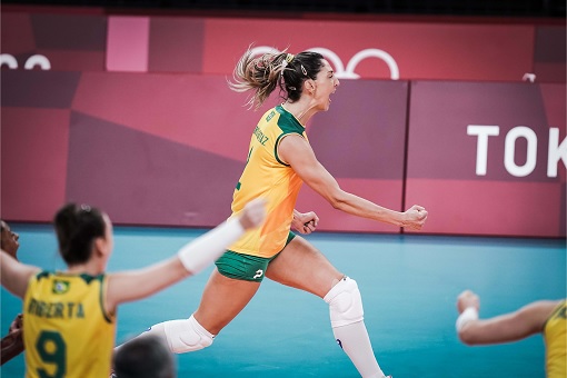 Leia mais sobre o artigo Vôlei: brasileiras têm vitória apertada contra dominicanas