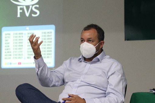Leia mais sobre o artigo FVS-RCP alerta sobre risco por surto de Covid-19 no Amazonas