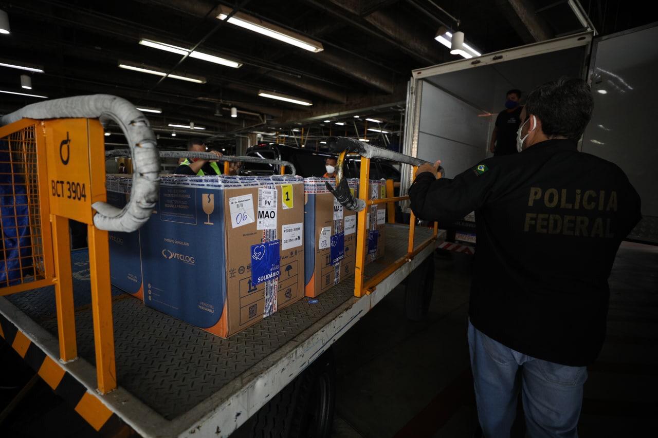Leia mais sobre o artigo Amazonas recebe mais 43.290 doses de vacina contra Covid-19