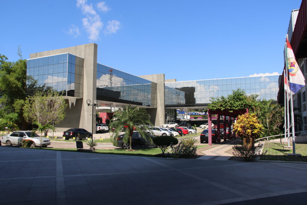 Leia mais sobre o artigo Termina hoje prazo de inscrições para estágio do TCE-AM