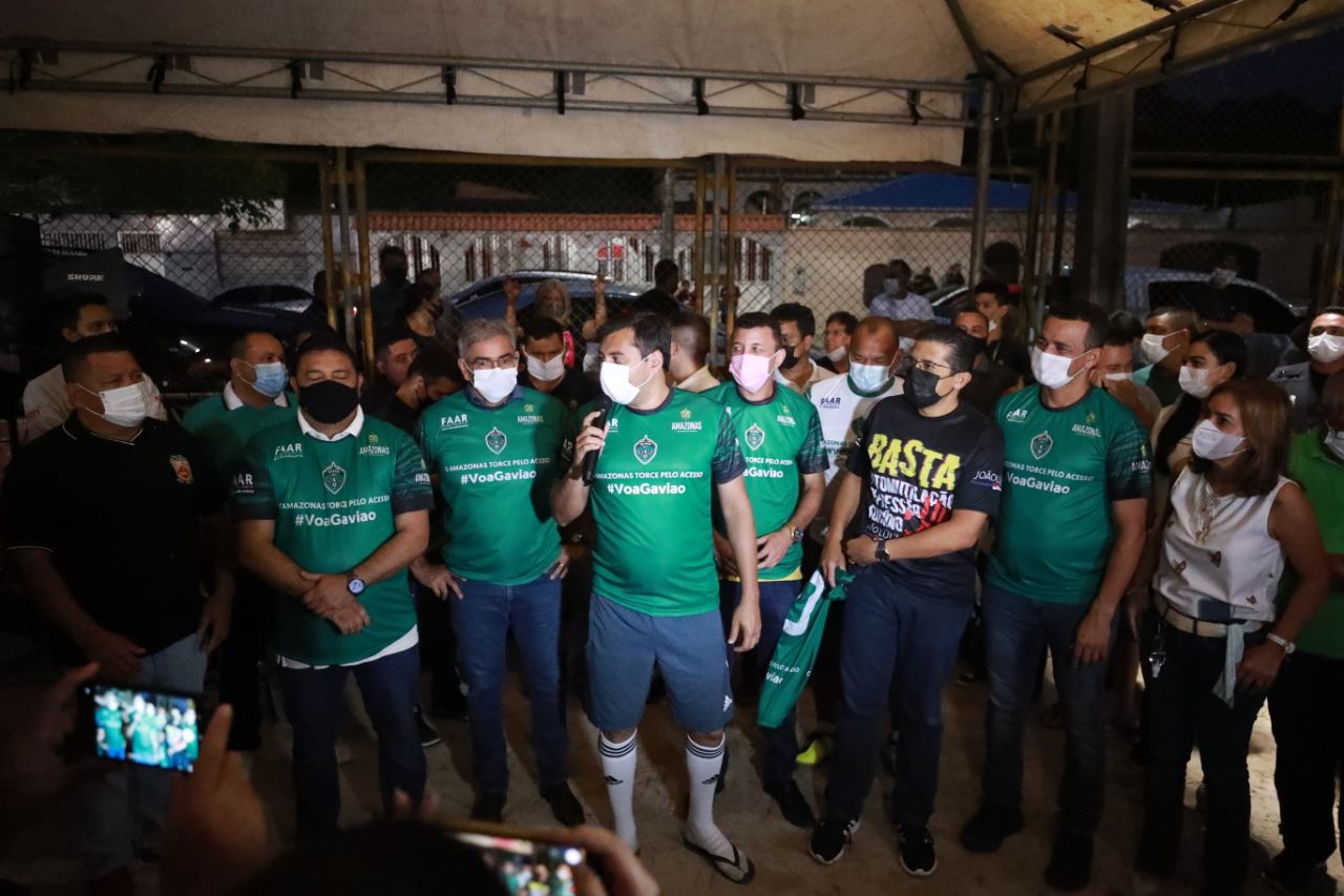 No momento, você está visualizando Wilson anuncia revitalização do campo da Baixada Fluminense
