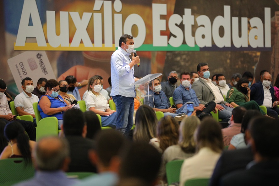 Leia mais sobre o artigo Wilson Lima anuncia Auxílio Estadual permanente para 300 mil famílias em vulnerabilidade