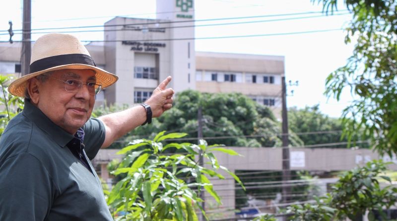 Leia mais sobre o artigo Amazonino viraliza nas redes com posts criativos e de resgate de suas realizações