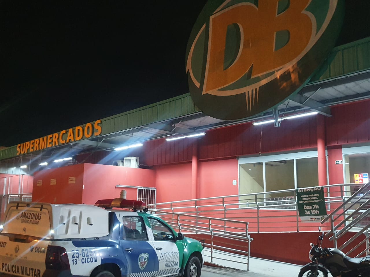 Leia mais sobre o artigo Criminosos assaltam supermercado DB do Manoa