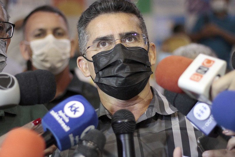 Leia mais sobre o artigo David anuncia pagamento do Fundeb e reajuste salarial para profissionais de Educação