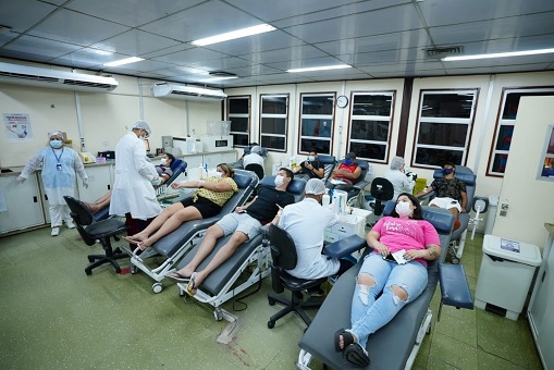 Leia mais sobre o artigo Em 4 horas, ingressos do jogo do Brasil para doadores de sangue esgotam no Hemoam