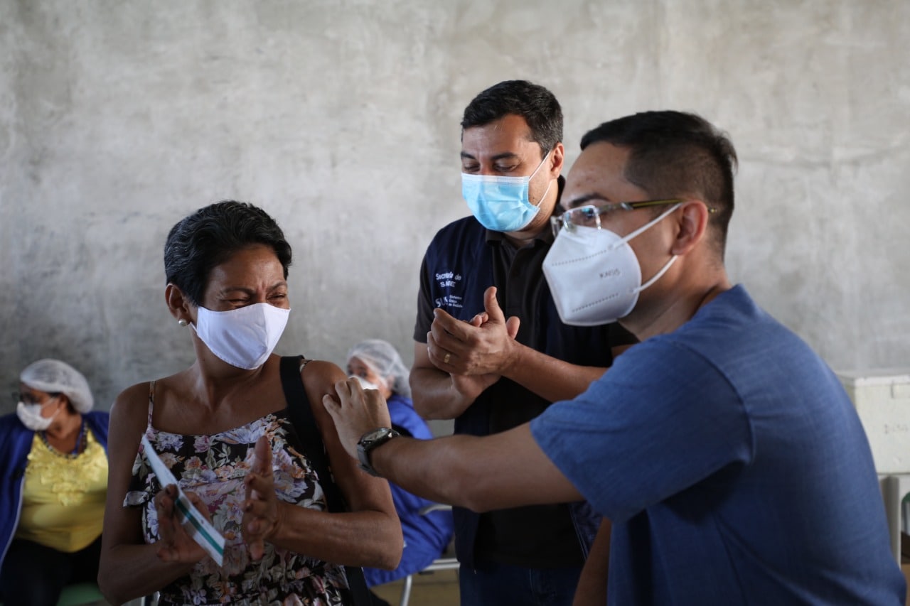 No momento, você está visualizando Vacina Amazonas: Estado chega a marca de 500 mil doses de vacinas aplicadas em mutirões