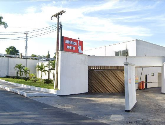 Leia mais sobre o artigo Durante assalto, mulher é baleada em um motel no Lírio do Vale