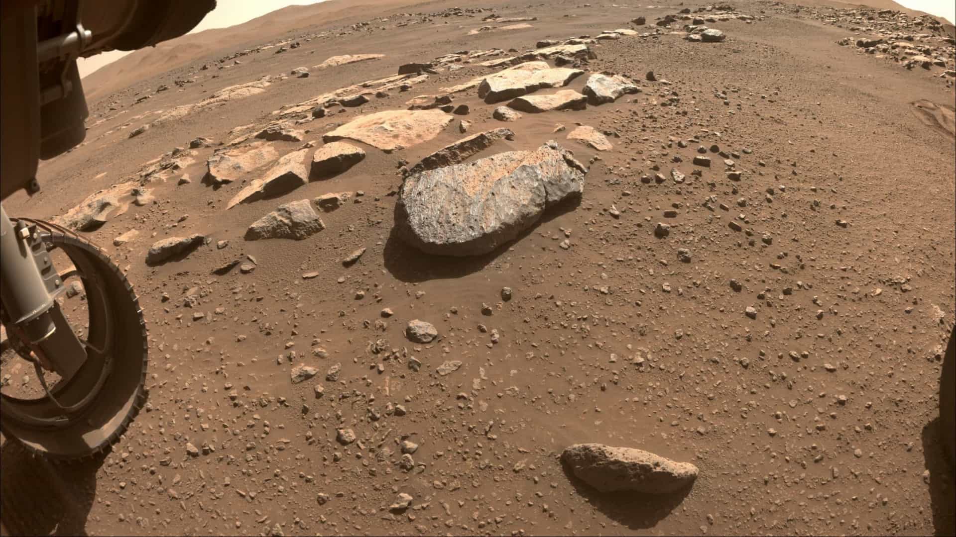 Leia mais sobre o artigo NASA compartilha vídeo com os sons captados em Marte