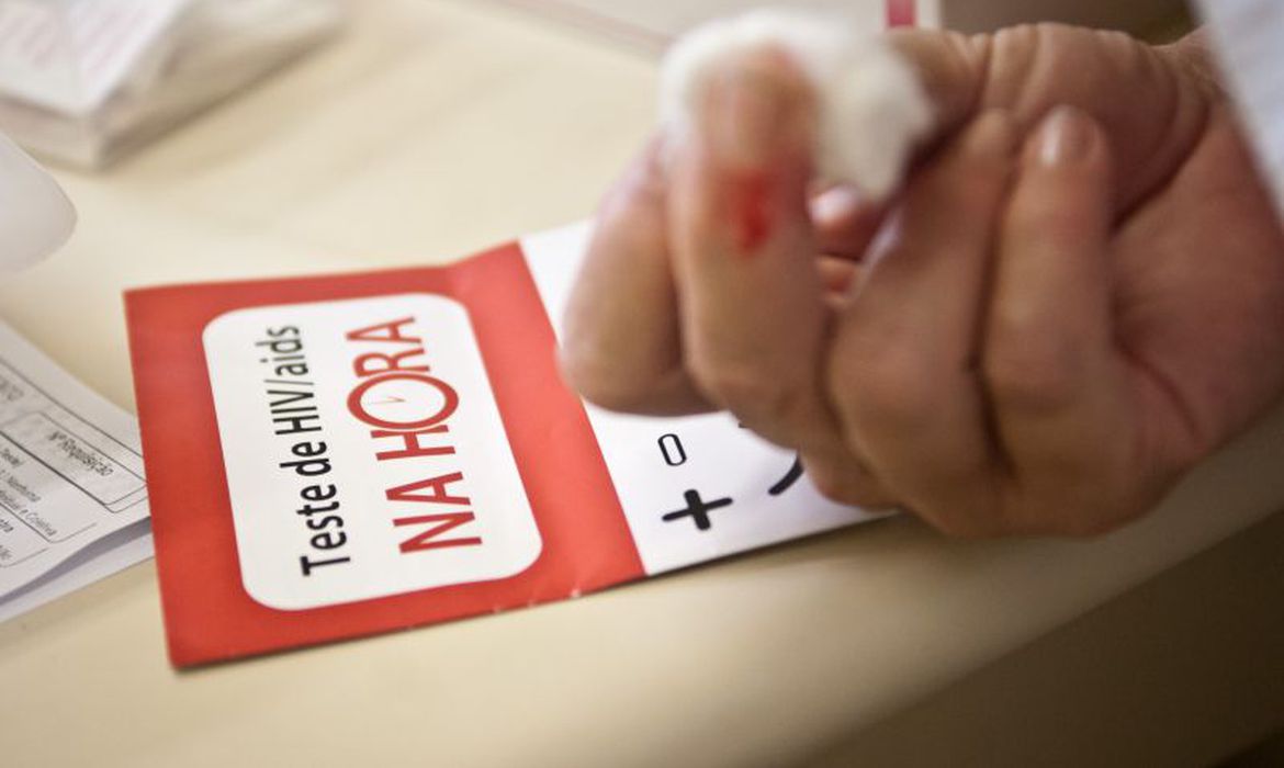 Leia mais sobre o artigo Anvisa aprova novo tratamento para HIV