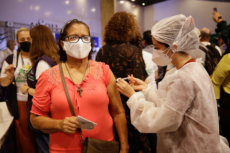 Leia mais sobre o artigo Covid: Vacinação em Manaus terá 51 pontos de atendimento na terça e quarta-feira