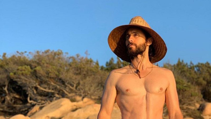 No momento, você está visualizando Jared Leto afirma que gosta de fazer refeições pelado