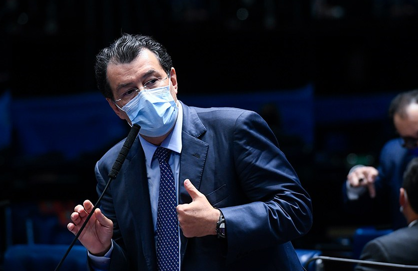 Leia mais sobre o artigo Senador Eduardo Braga vai à Justiça contra Amazonas Energia