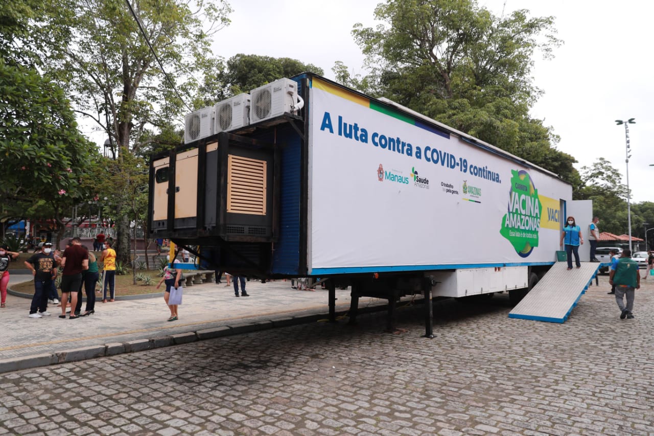 No momento, você está visualizando Megavacinação: Carreta da Vacina Amazonas encerra primeiro dia com mais de mil doses aplicadas