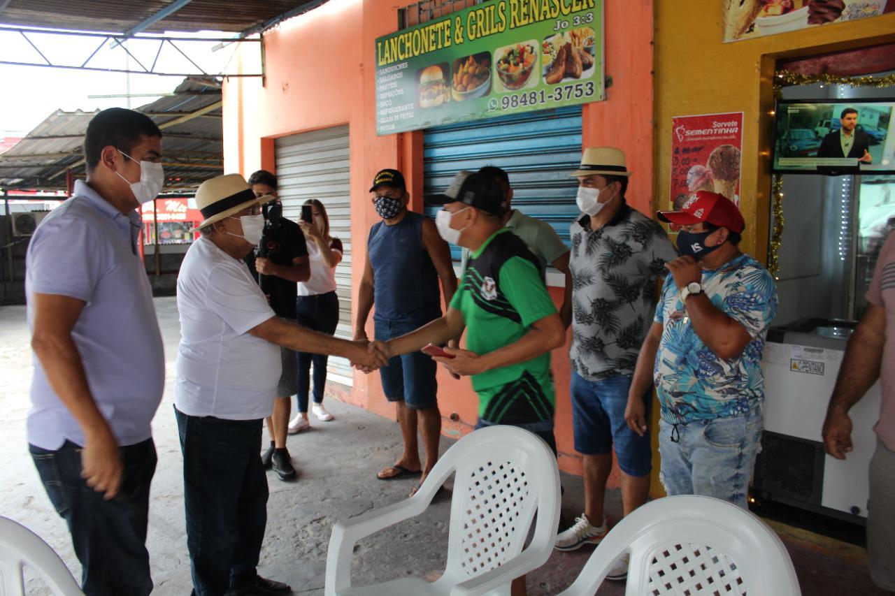 Leia mais sobre o artigo Amazonino passa o sábado em corpo a corpo na Zona Leste