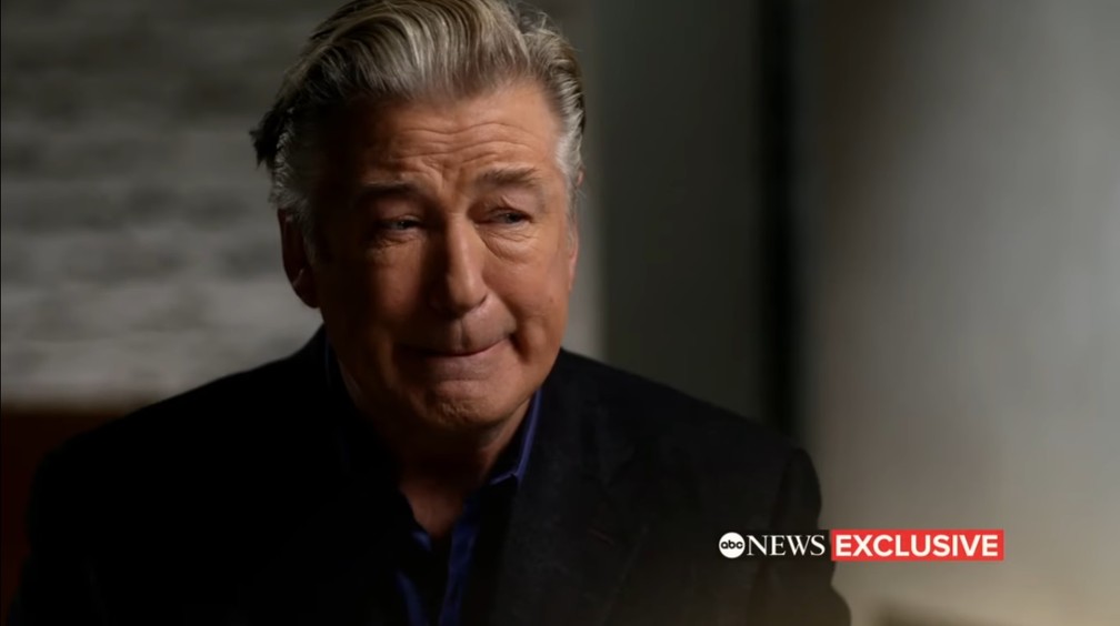 No momento, você está visualizando ‘Faria qualquer coisa para desfazer o que aconteceu’, diz Alec Baldwin