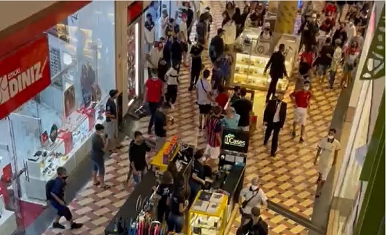 Leia mais sobre o artigo Adolescentes são apreendidos após causarem pancadaria em shopping de Manaus
