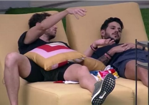 Leia mais sobre o artigo Rodrigo briga com Lucas por causa de Arthur