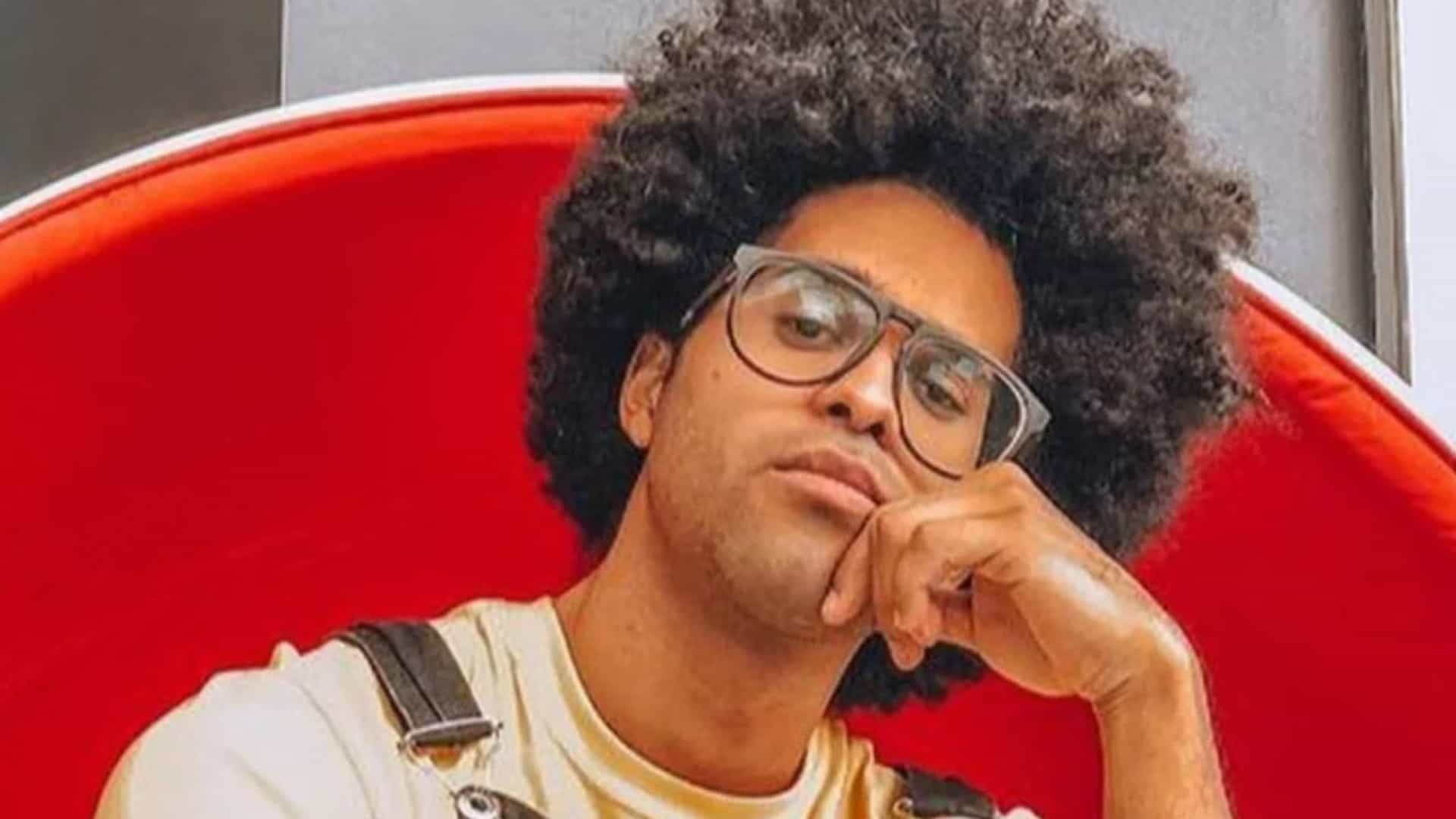 Leia mais sobre o artigo Luciano, primeiro eliminado do BBB 22, recebe diagnóstico positivo para a Covid