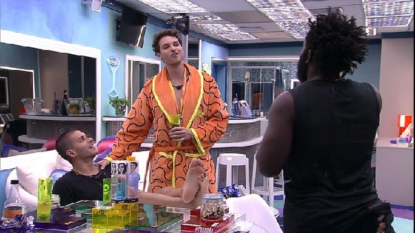 Leia mais sobre o artigo Arthur debocha de Jade ao brincar com Lucas sobre liderança