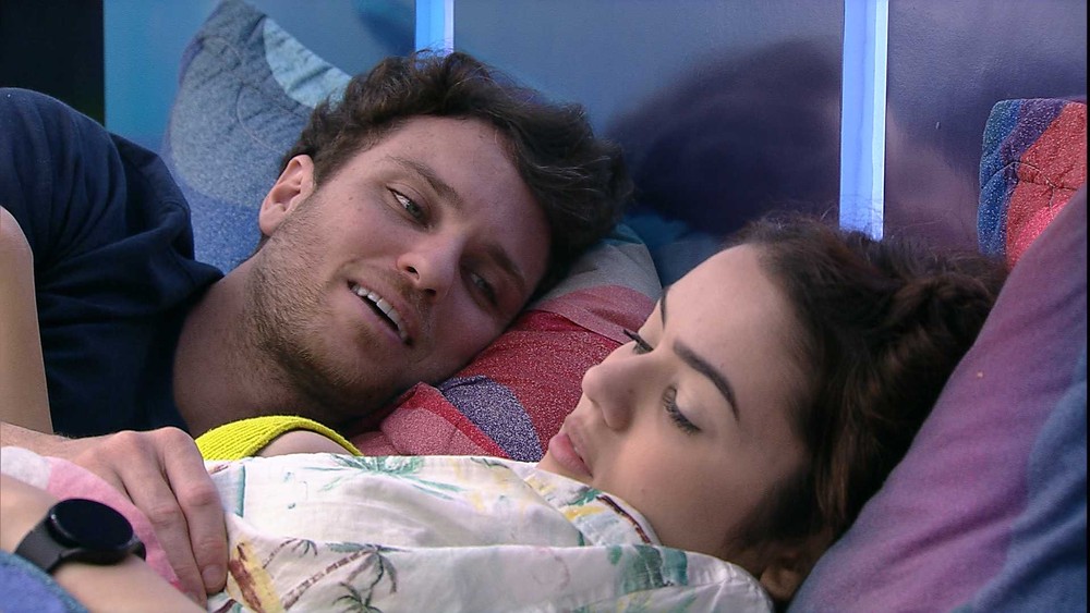 Leia mais sobre o artigo Eslovênia desabafa com Lucas: ‘Tua amiga vota em mim, e minha amiga vota em tu’