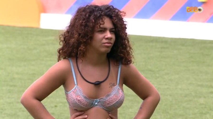 No momento, você está visualizando BBB 22: Maria ignora a chegada dos novos brothers e vai dormir