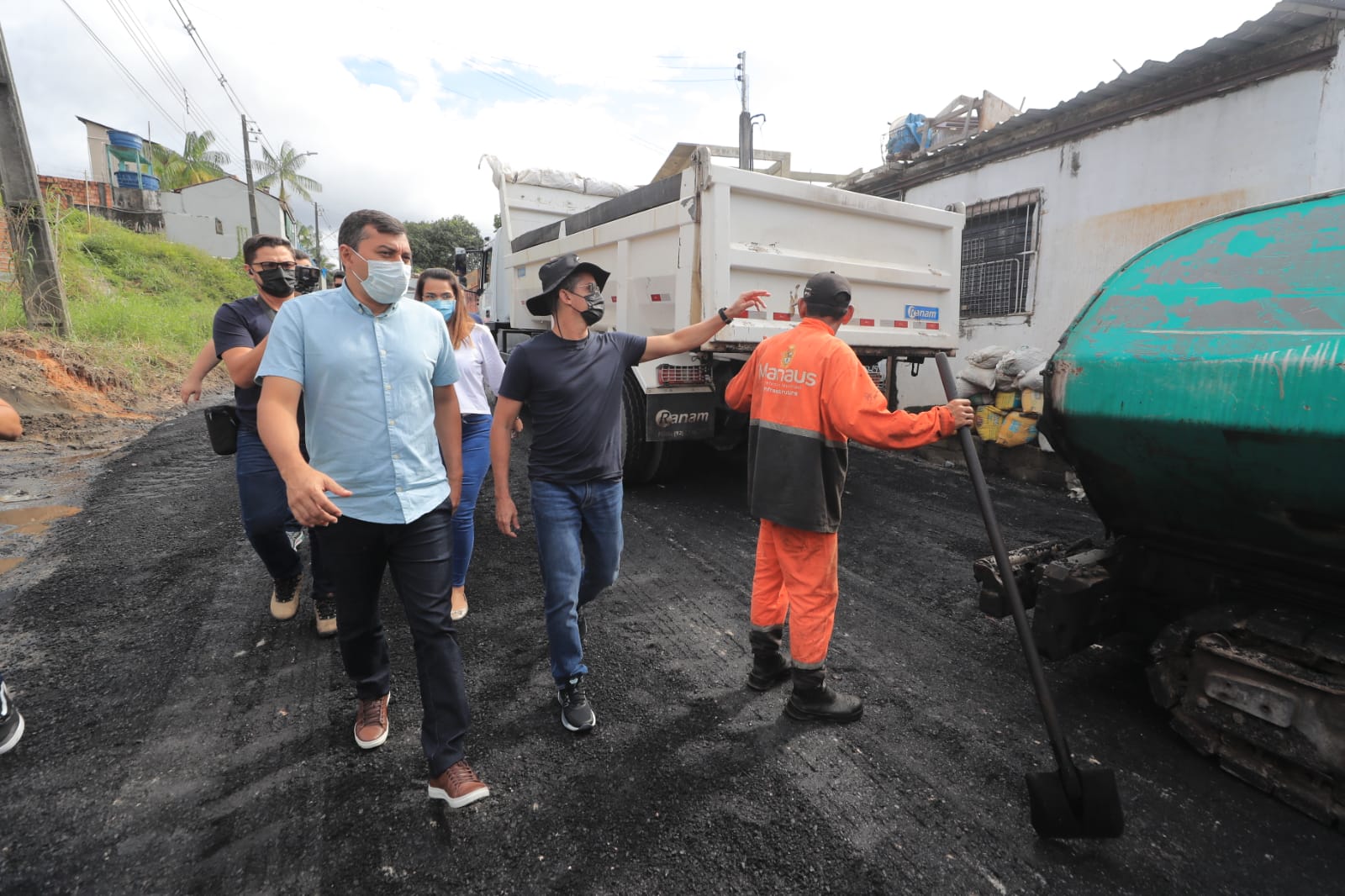 Leia mais sobre o artigo Wilson e David vistoriam obras de recuperação viária de Manaus