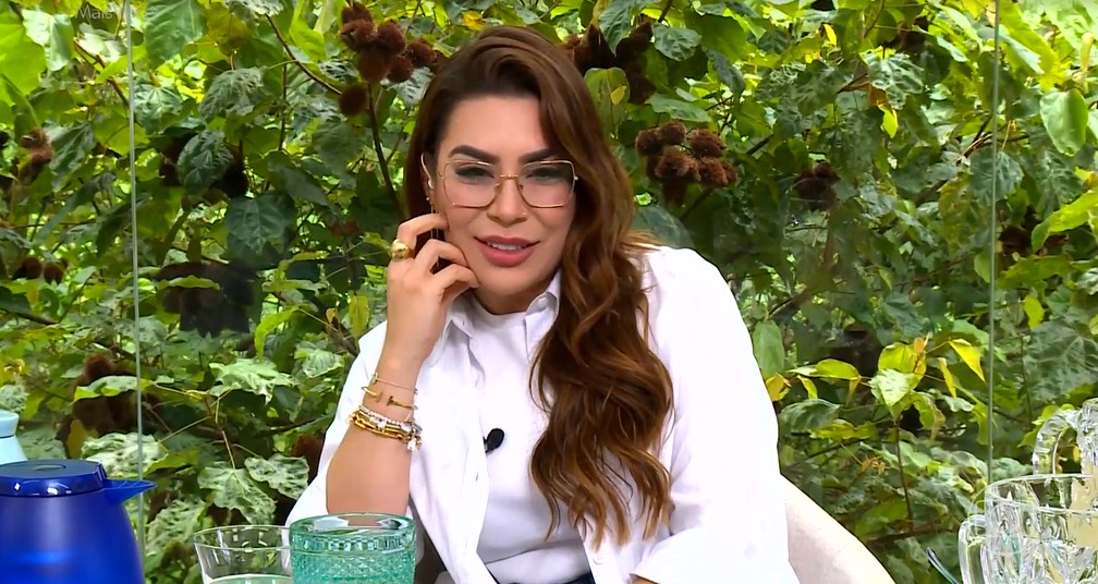 Leia mais sobre o artigo BBB 22: Naiara Azevedo afirma que a maioria na casa se acha dono da verdade