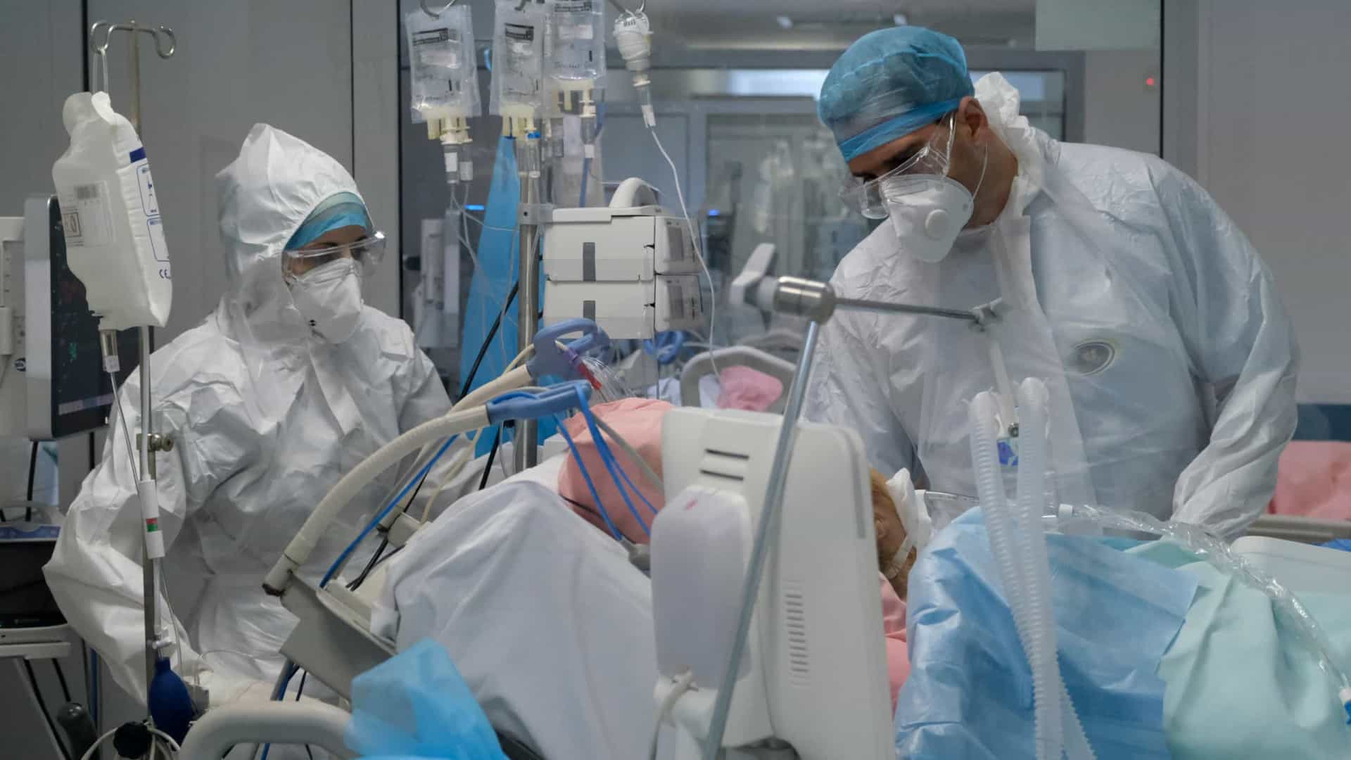 Leia mais sobre o artigo Brasil registra 431 mortes por Covid e mais de 68 mil casos em 24h