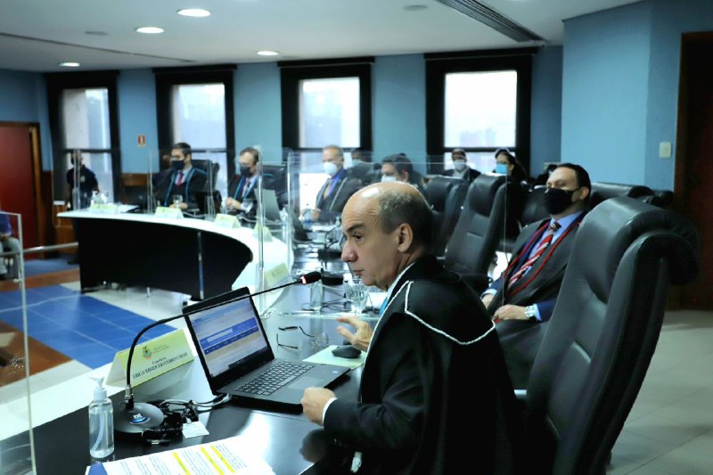 No momento, você está visualizando TCE-AM multa gestor de órgão de Uarini em mais de R$178 mil