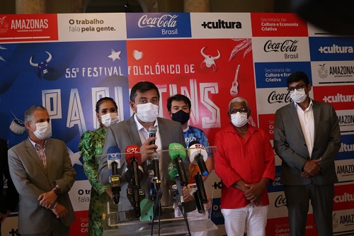Leia mais sobre o artigo Após 2 anos sem festa devido à Covid, Caprichoso e Garantido voltam a se enfrentar no Festival de Parintins