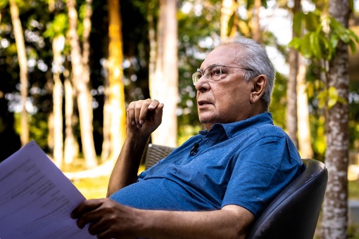 Leia mais sobre o artigo Amazonino diz que polo de concentrados está com os dias contados