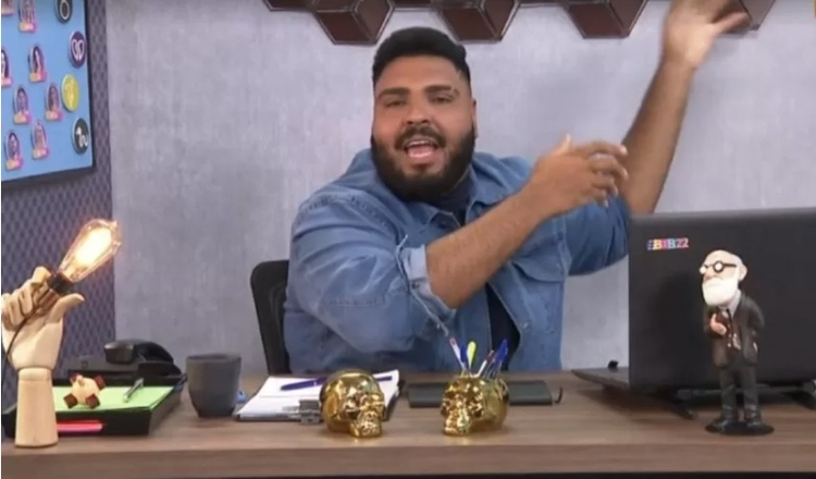 Leia mais sobre o artigo Paulo Vieira pergunta por Arthur e deixa Lina em ‘saia justa’: ‘ele tá atuando melhor lá dentro?’