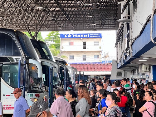 No momento, você está visualizando Mais de 19 mil pessoas deixaram Manaus durante feriado prolongado