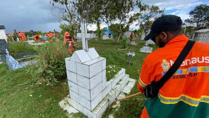 Leia mais sobre o artigo Limpeza nos cemitérios de Manaus é intensificada para o Dia das Mães