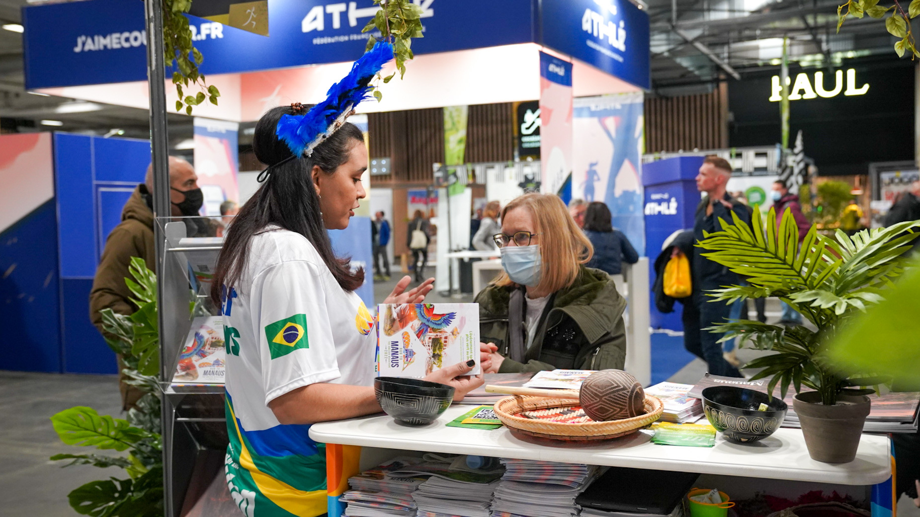 Leia mais sobre o artigo Em Paris, estande de Manaus recebe visita de diversas nacionalidades