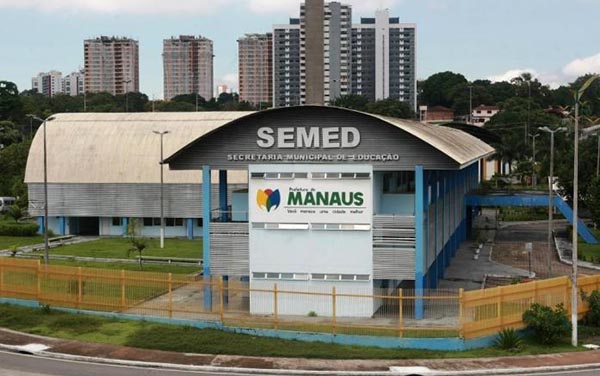 Leia mais sobre o artigo SEMED vai oferecer mais de 3 mil vagas para concurso público em Manaus