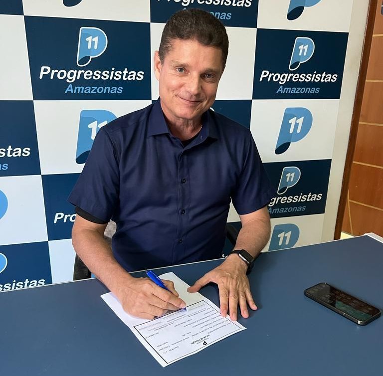Leia mais sobre o artigo Marcos Rotta assina filiação no Progressista e deixa comando da Seminf